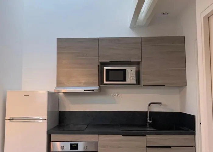 M130 Marquer Joli T2 A * Annemasse